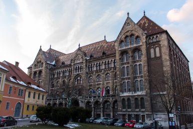 Ungarisches Nationalarchiv, Budapest
