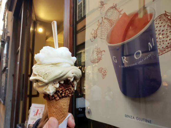 Grom Eis in Lucca, Italien