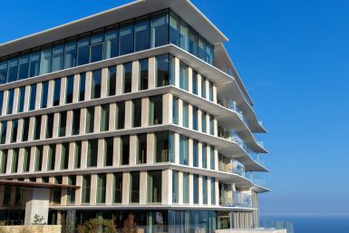 Maybourne Riviera Hotel mit Blick aufs Meer, Frankreich