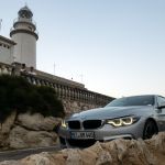 BMW 440i am Cap Formentor vor dem Leuchtturm