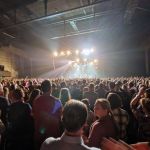 Menschenmenge im Afas Live, Amsterdam zum Counting Crows Konzert 2022