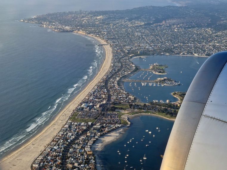 Mission Bay Beach, San Diego vom Flugzeug aus gesehen