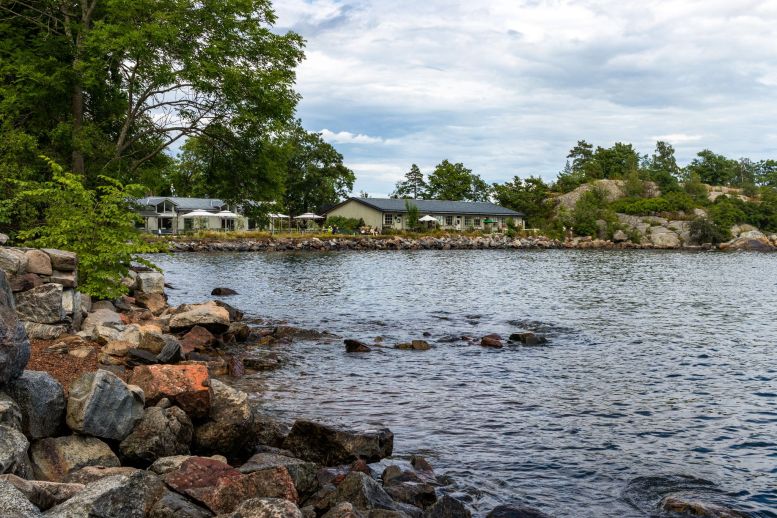 Kleine Bucht auf Fjäderholmen, Stockholm